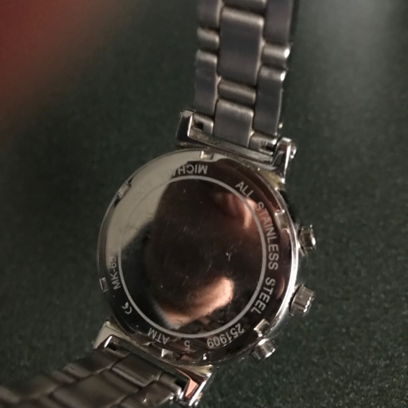 Michael Kors Sofie Analog Display Quartz Silver-tone Women’s Watch MK6575 - Picture 6 of 16